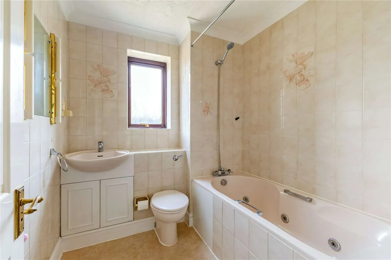 Marlow Bridge Lane, Marlow, SL7, photo 10