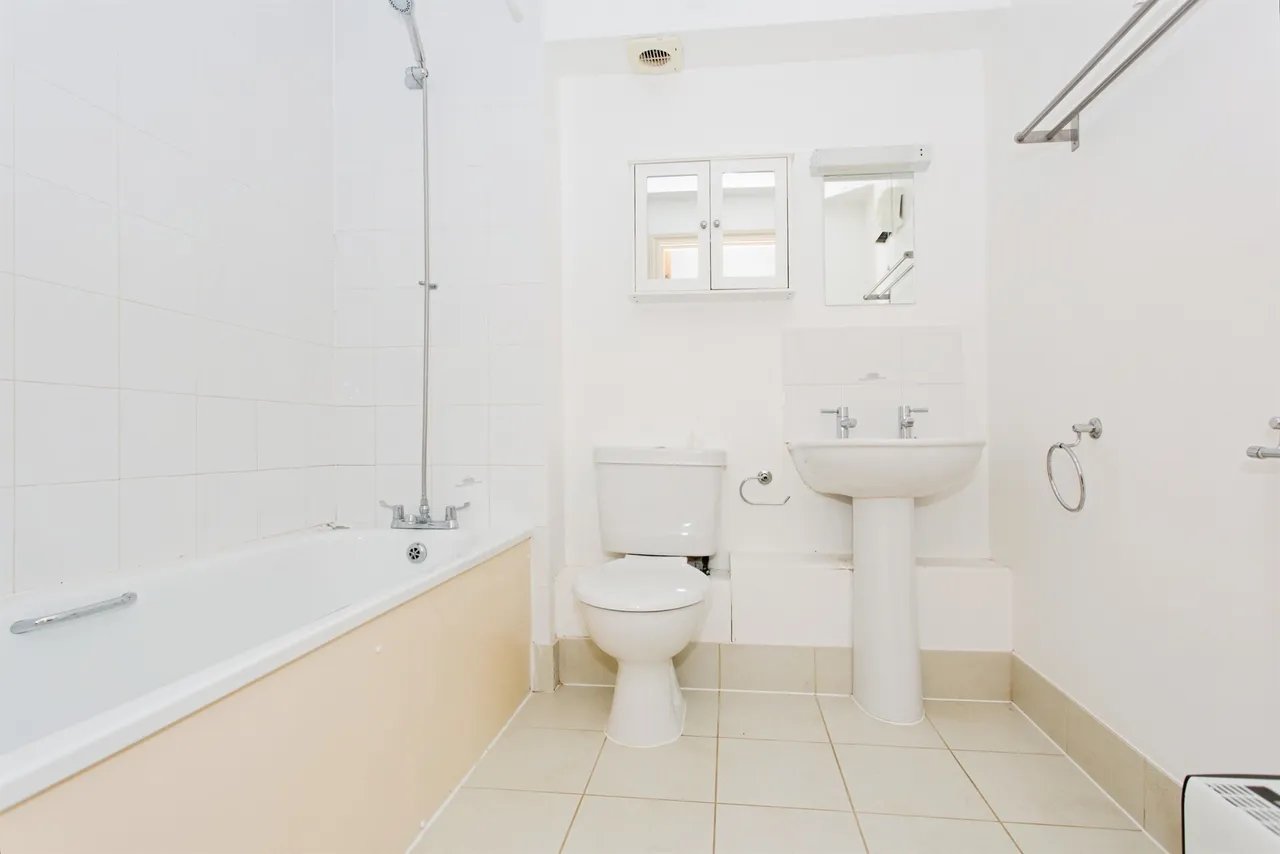 Homerton Street, Cambridge, CB2, photo 9