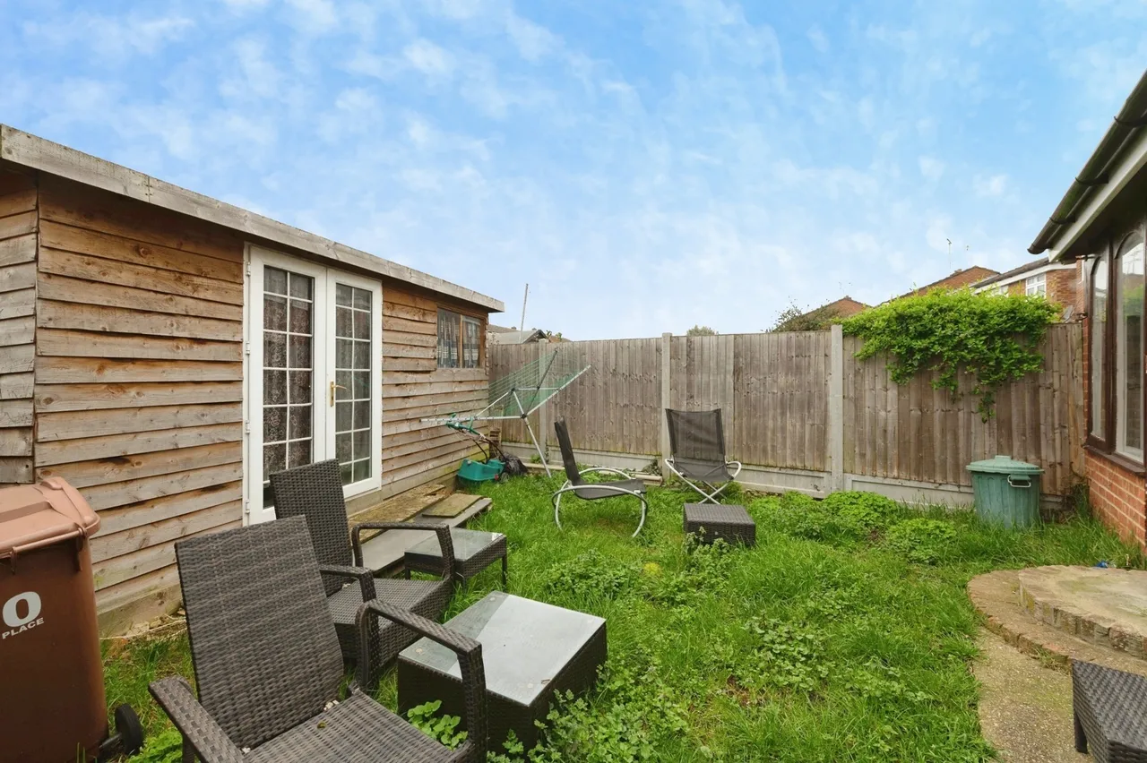 Pugh Place, Stanford-le-Hope, Essex, SS17, photo 18