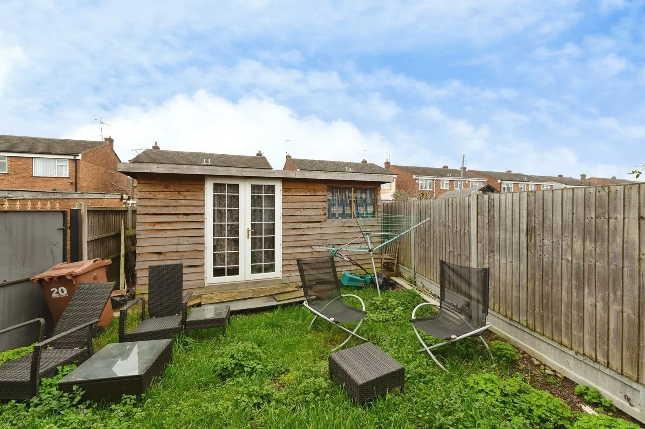 Pugh Place, Stanford-le-Hope, Essex, SS17, photo 4