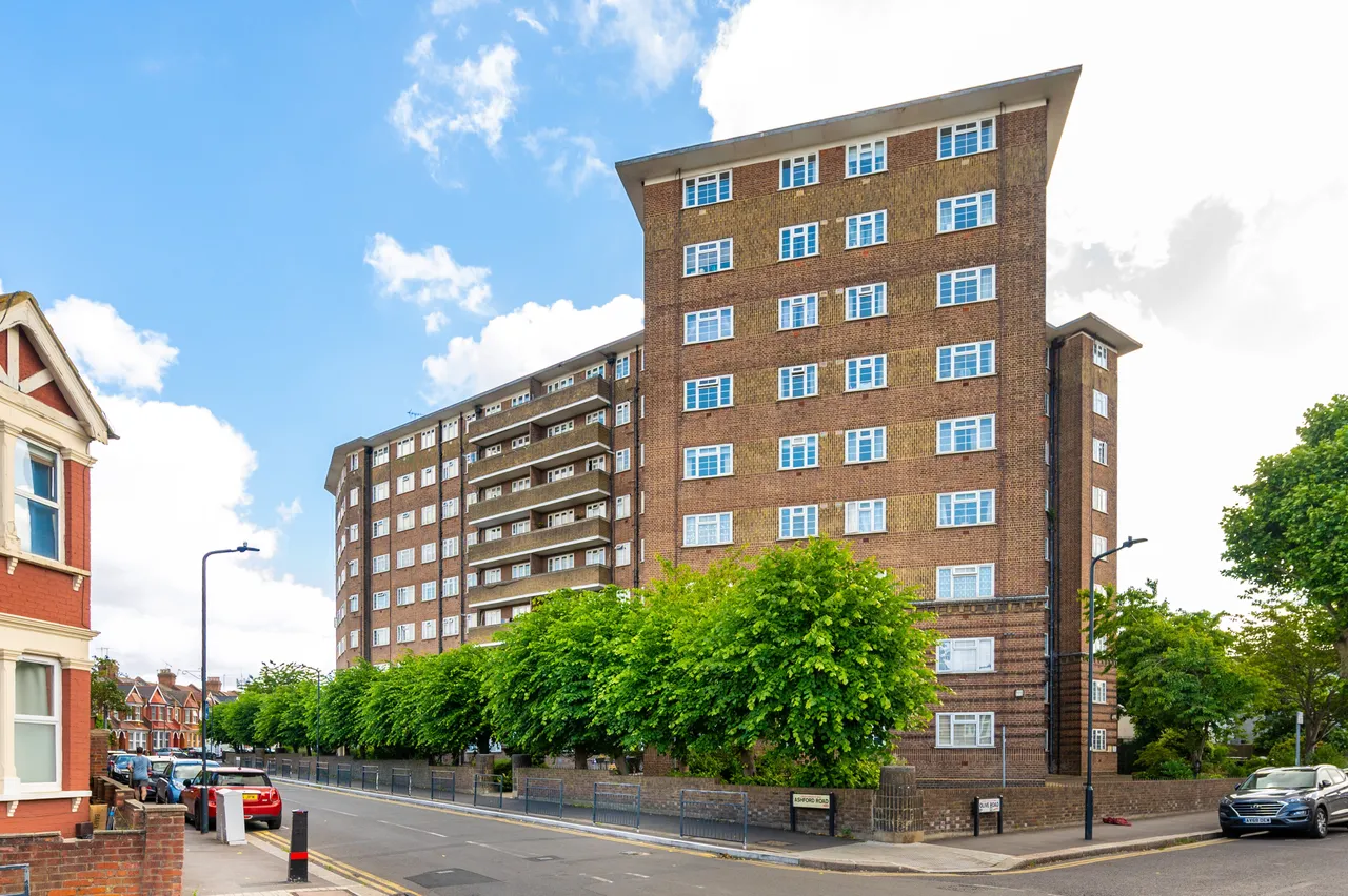 34 Ashford Court, Ashford Road, London, photo 11