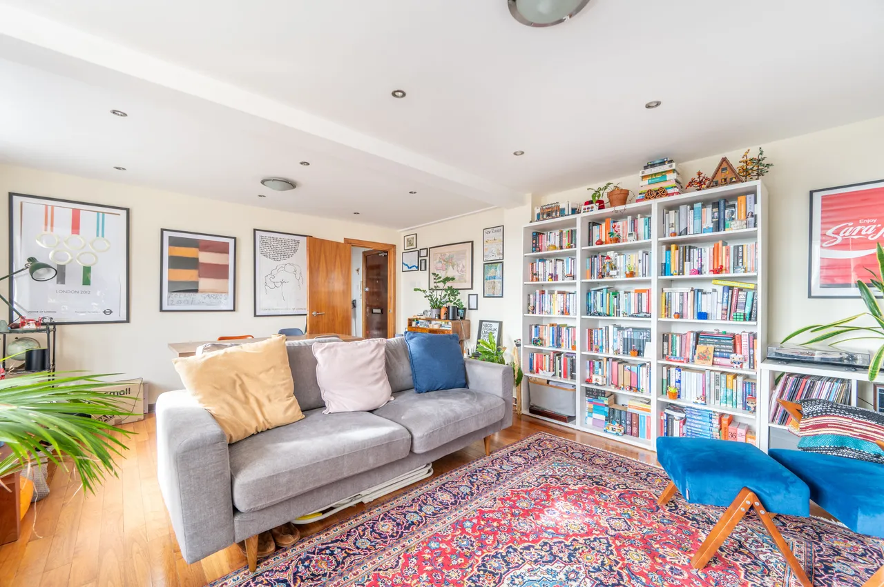 34 Ashford Court, Ashford Road, London, photo 5