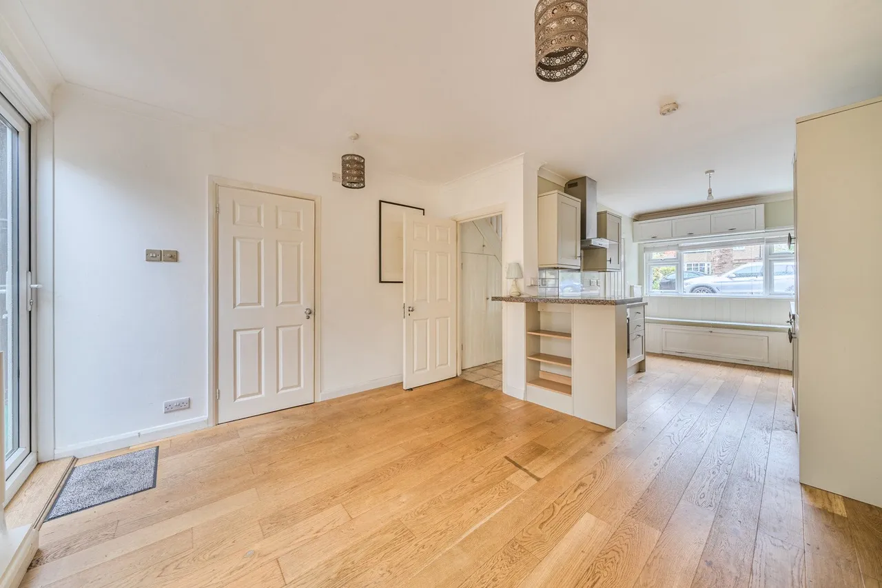 Leyland Road, SE12, photo 3