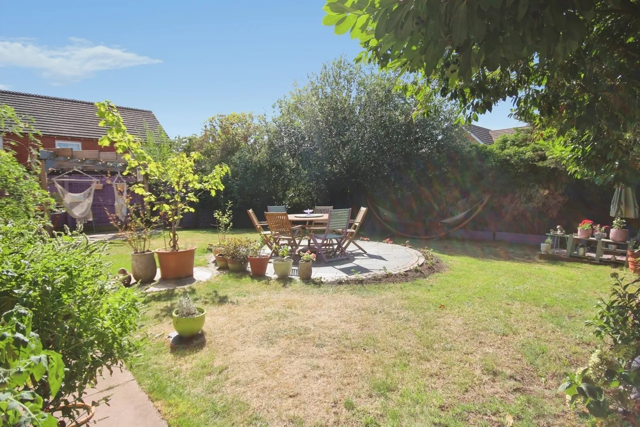 Medley Grove, Whitnash, CV31, photo 20