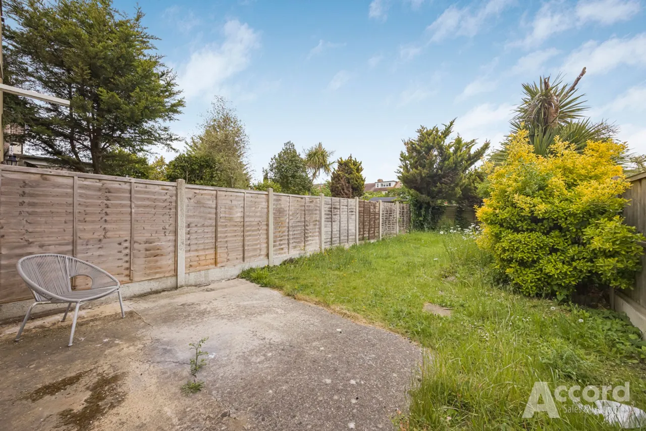 Malvern Road, Hornchurch, RM11, photo 29