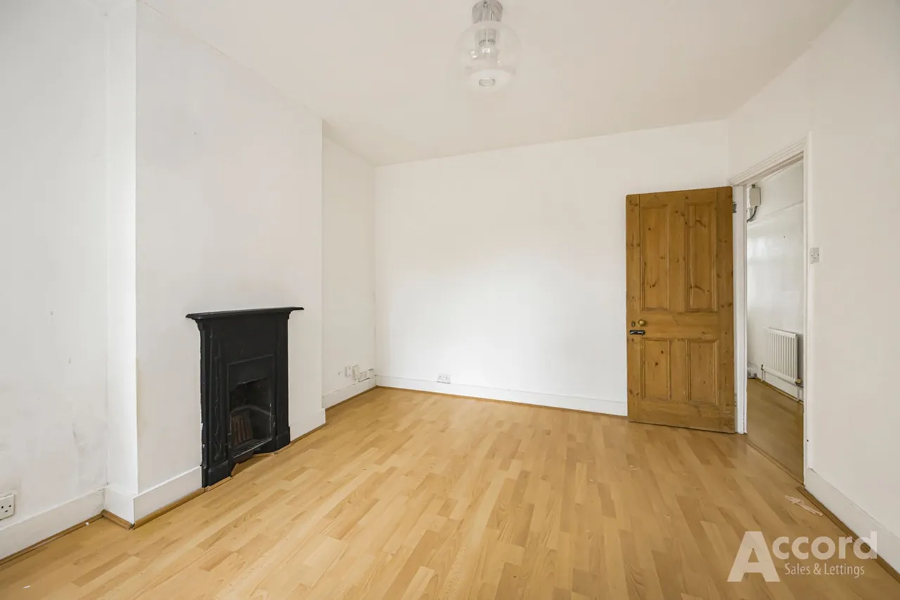 Malvern Road, Hornchurch, RM11, photo 23