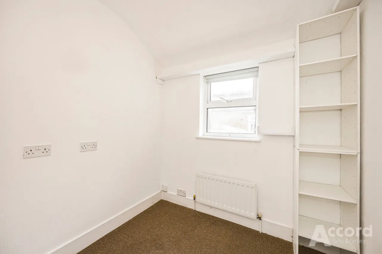 Malvern Road, Hornchurch, RM11, photo 28