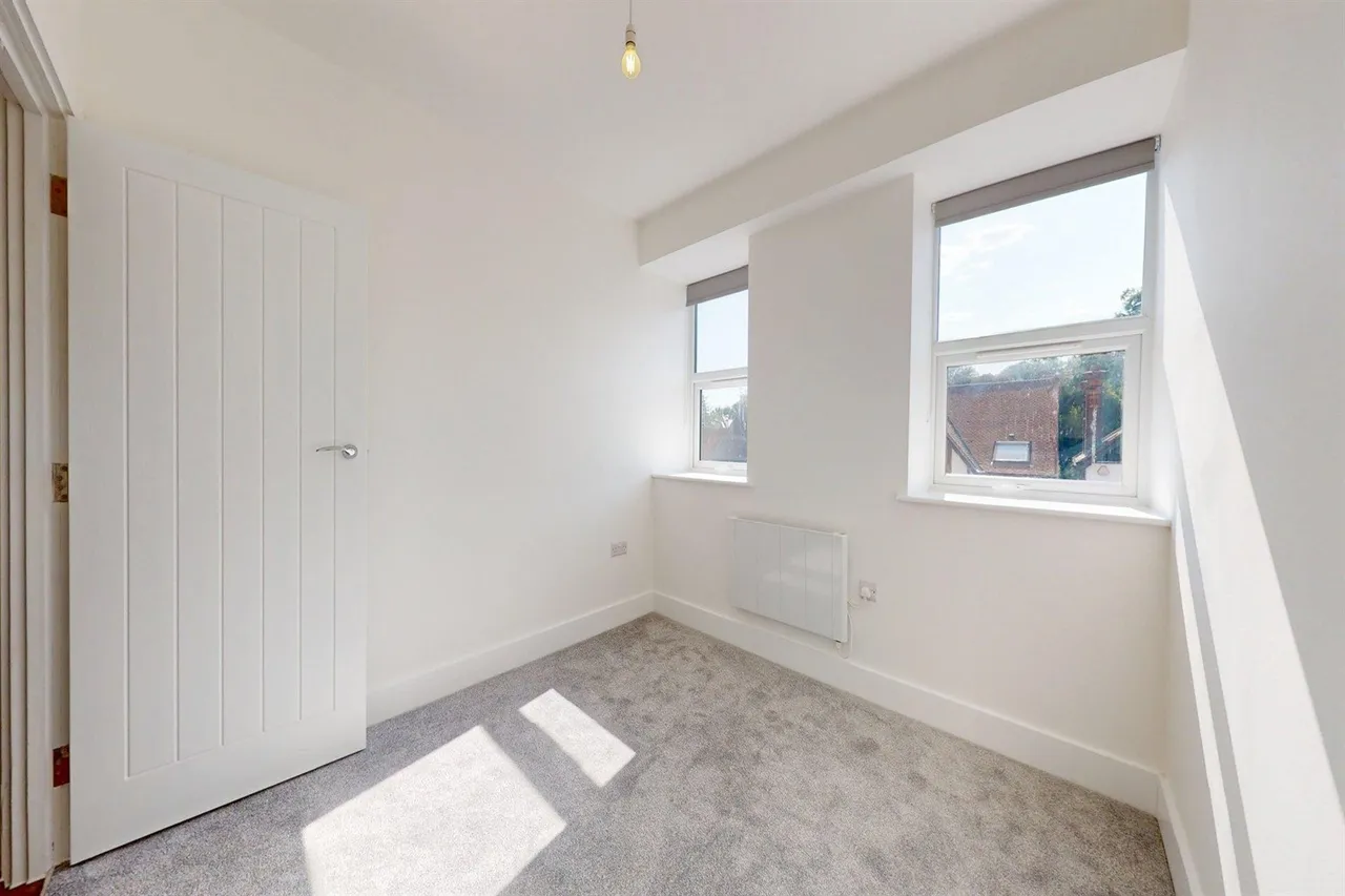 Loughton, IG10, photo 12