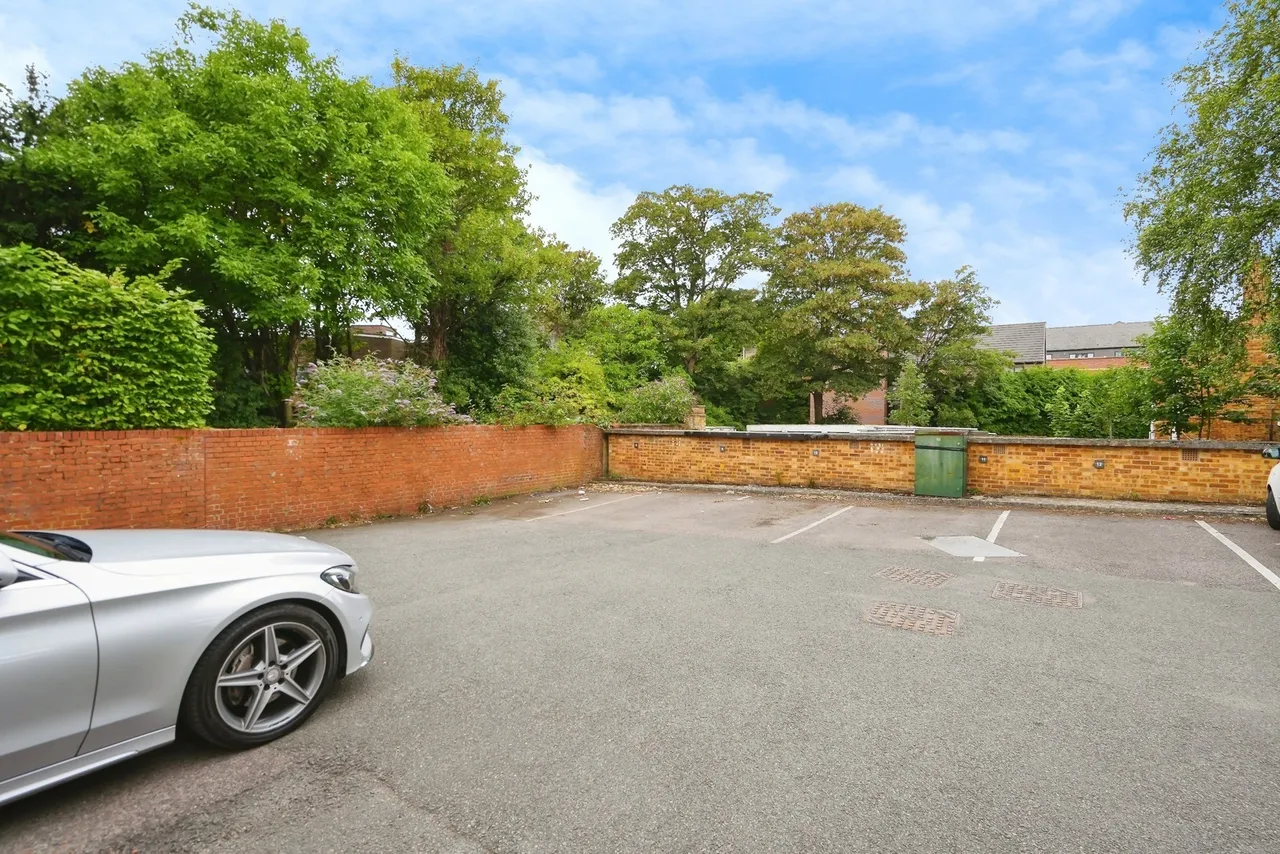 West Bar Street, Banbury, Oxfordshire, OX16, photo 15