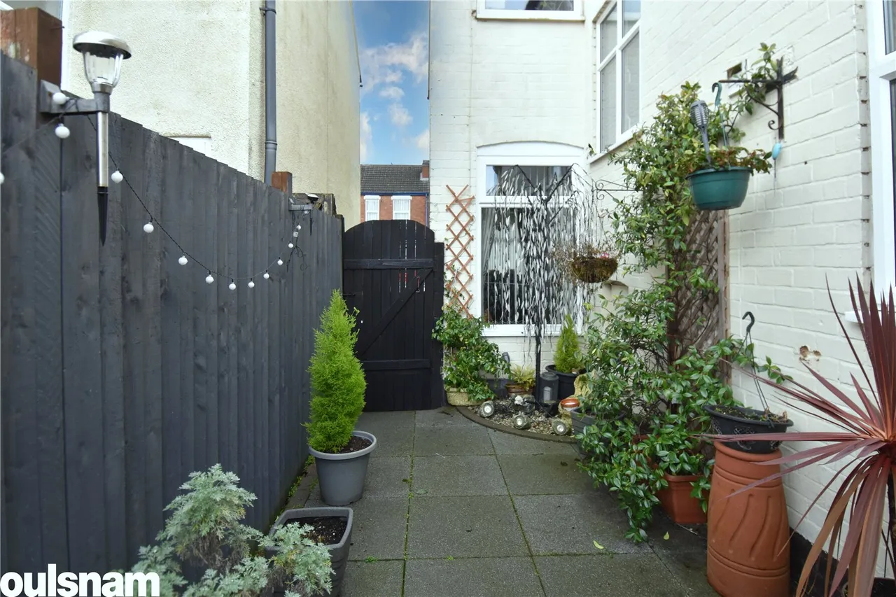 Gristhorpe Road, Selly Park, West Midlands, B29 7SW, photo 25