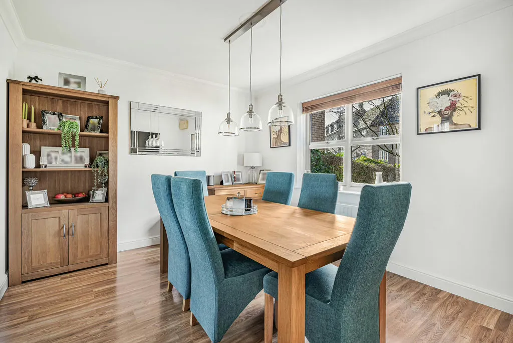 Wickstead Avenue, Grange Farm, Milton Keynes, Buckinghamshire, MK8 0PY, photo 7