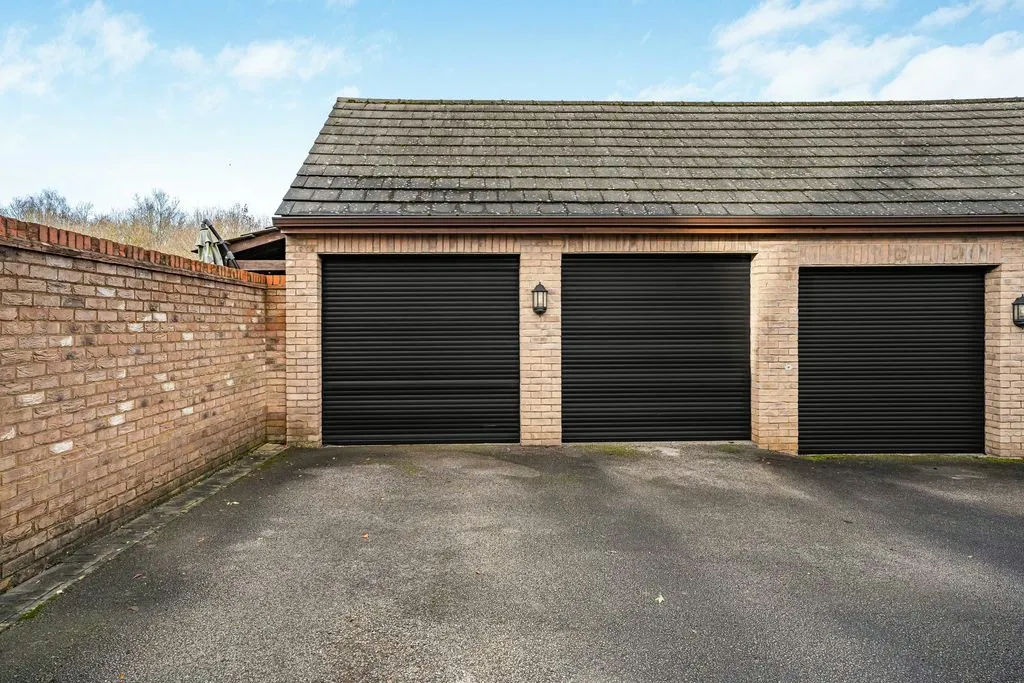 Wickstead Avenue, Grange Farm, Milton Keynes, Buckinghamshire, MK8 0PY, photo 19