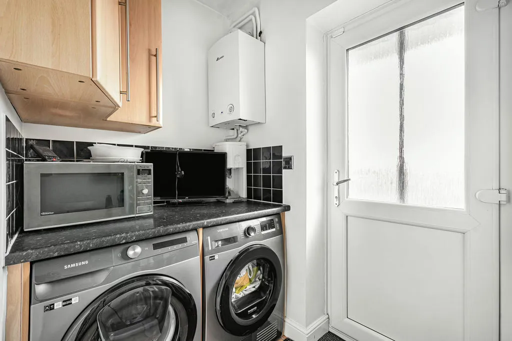 Wickstead Avenue, Grange Farm, Milton Keynes, Buckinghamshire, MK8 0PY, photo 17