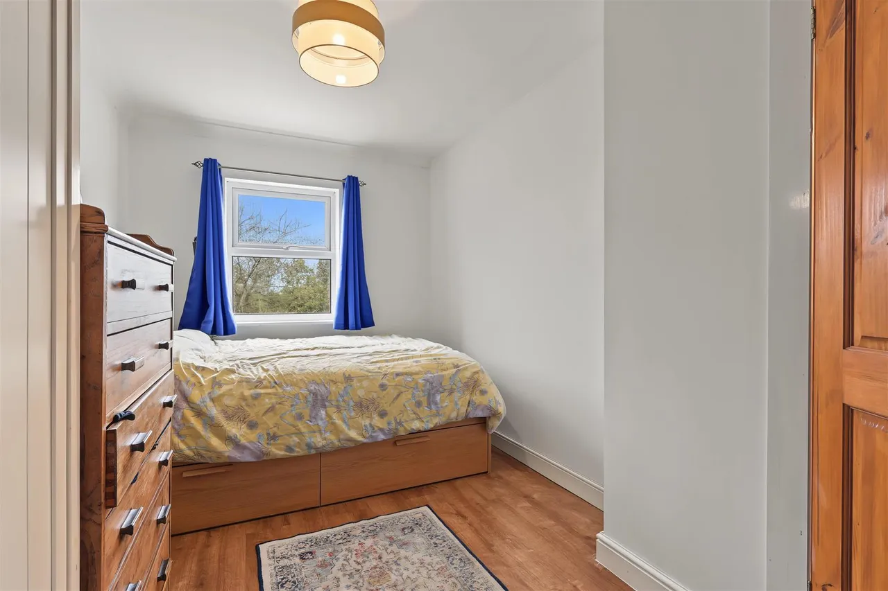 Hallfield Terrace, Stuntney, CB7, photo 14