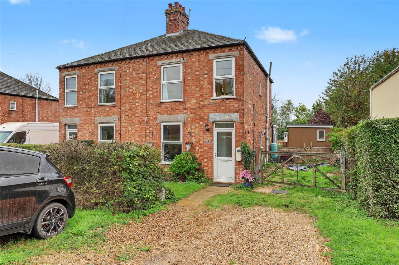 Hallfield Terrace, Stuntney, CB7, photo 20