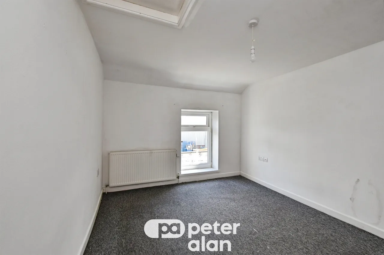 Waterloo Place, Aberdare, CF44, photo 12