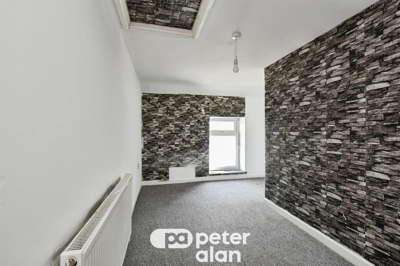 Waterloo Place, Aberdare, CF44, photo 10
