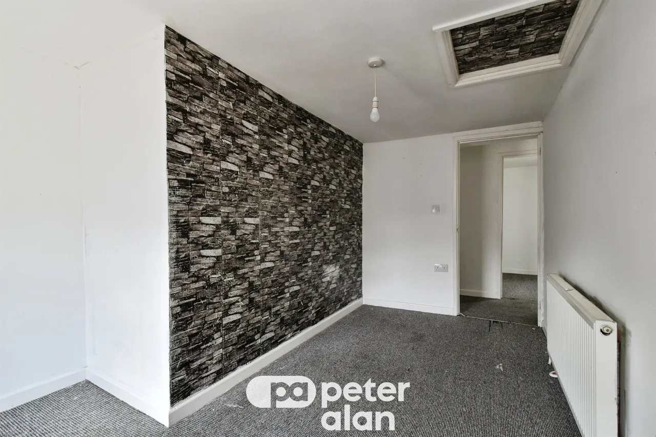 Waterloo Place, Aberdare, CF44, photo 11