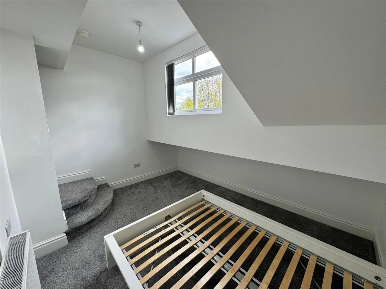 Skaife Road, Sale, M33, photo 7