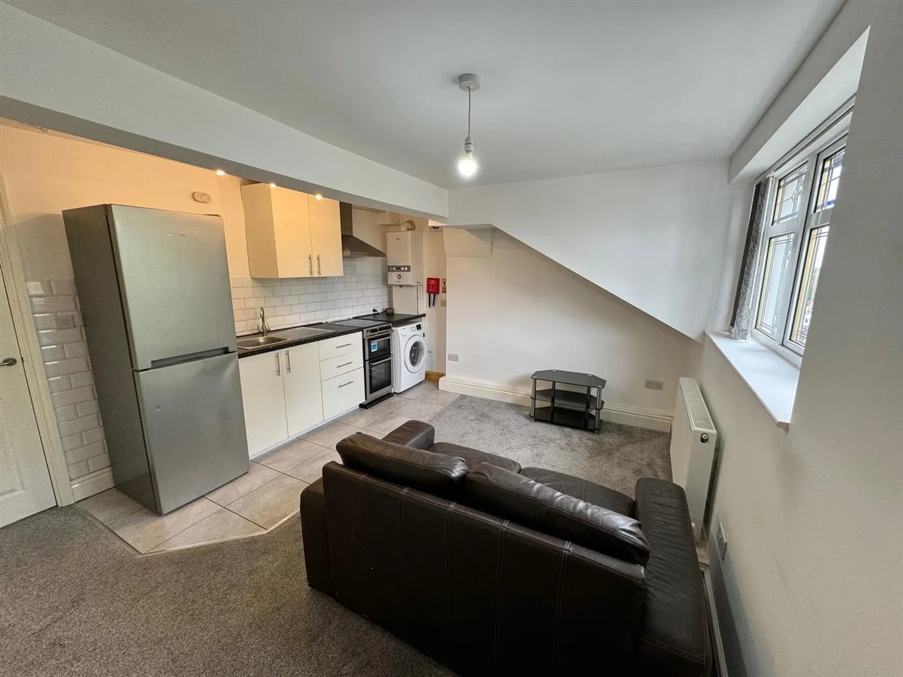 Skaife Road, Sale, M33, photo 2