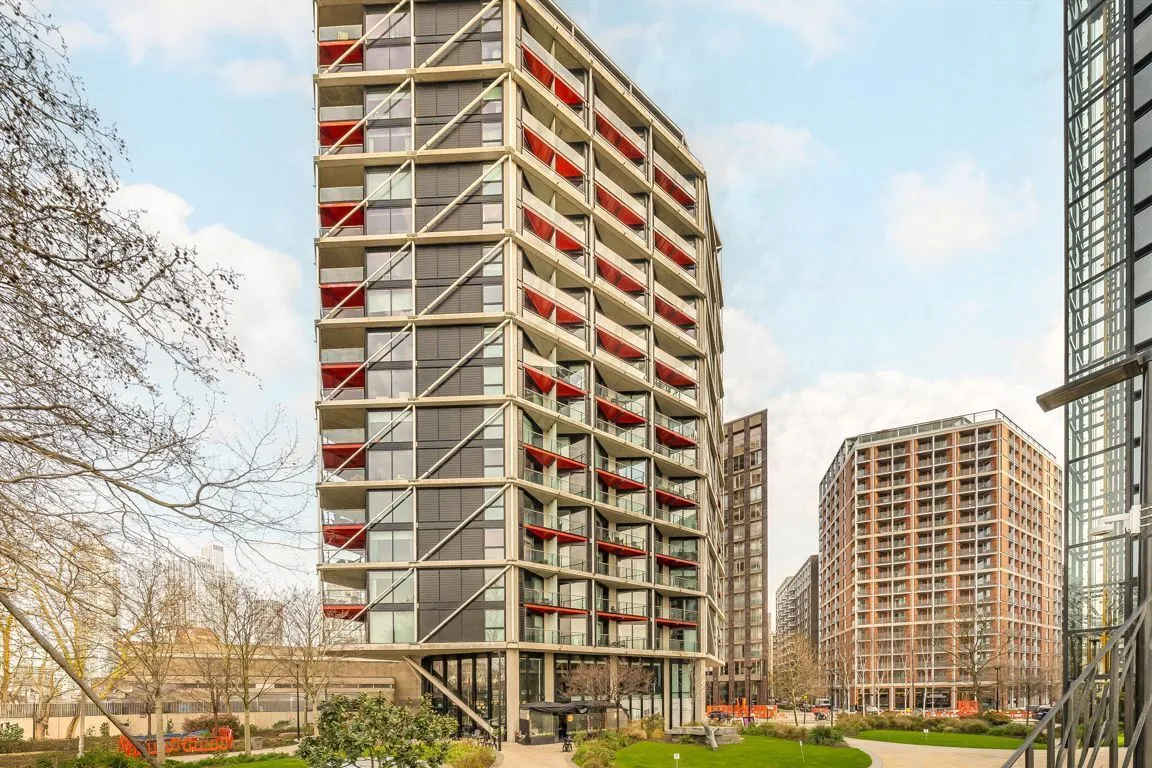 Riverlight Quay, Nine Elms, photo 3