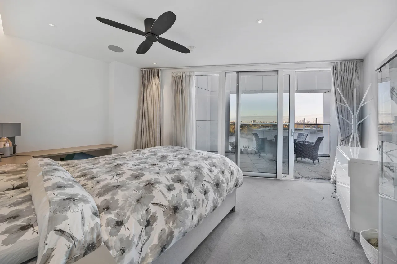Flat 42, Nature View Apartments, Woodberry Grove, London, photo 4