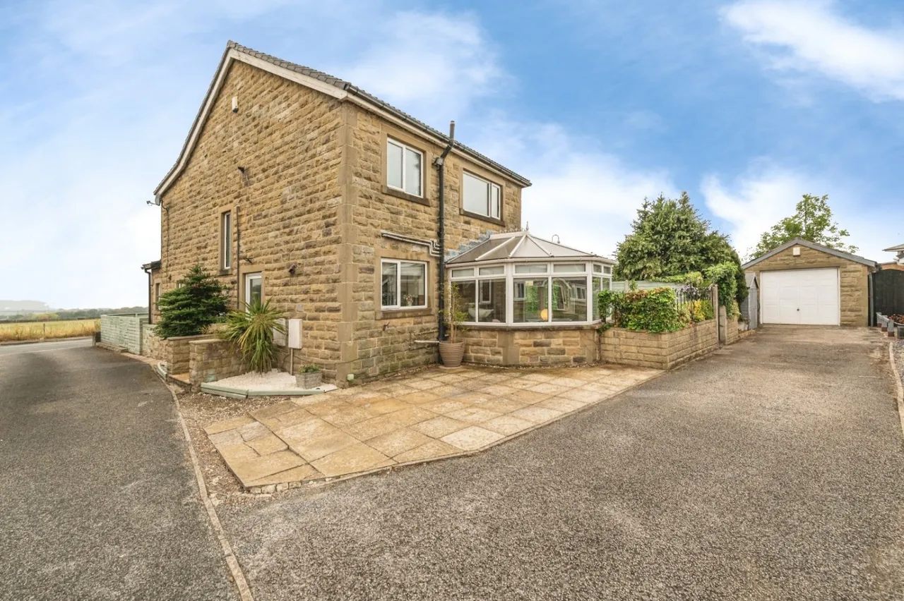 3 bed house for sale, Windybank Lane, Liversedge, WF15