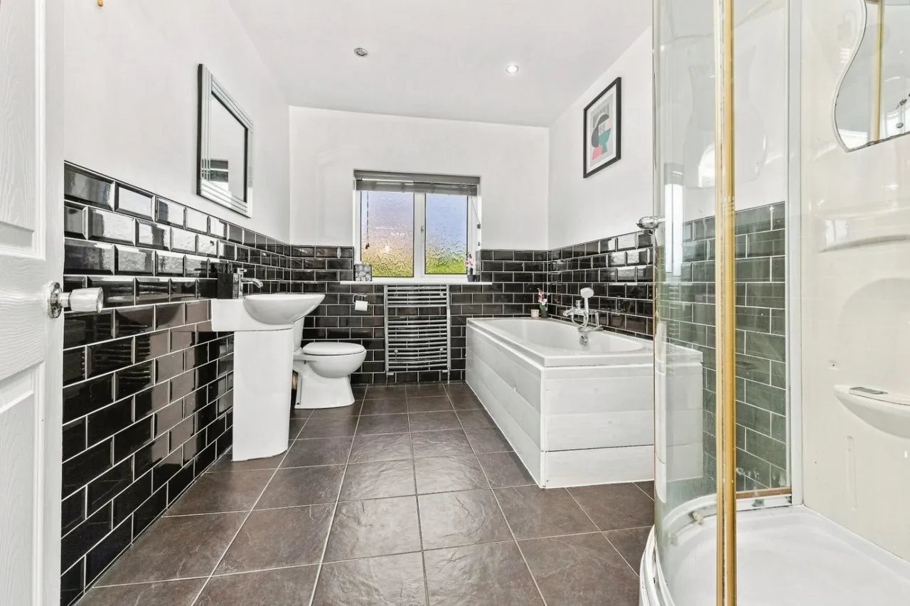Windybank Lane, Liversedge, WF15, photo 14