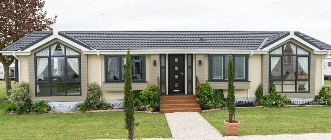 2 bed park home for sale, The Grange Moorbarns Lane, Lutterworth, LE17
