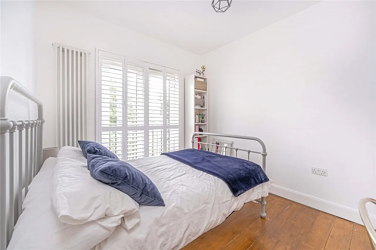Wiltshire Gardens, Twickenham, TW2 6ND, photo 6