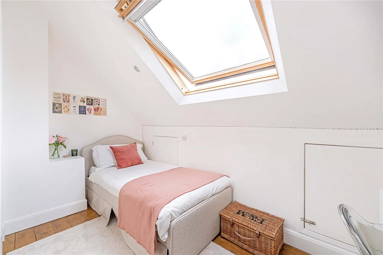 Wiltshire Gardens, Twickenham, TW2 6ND, photo 10