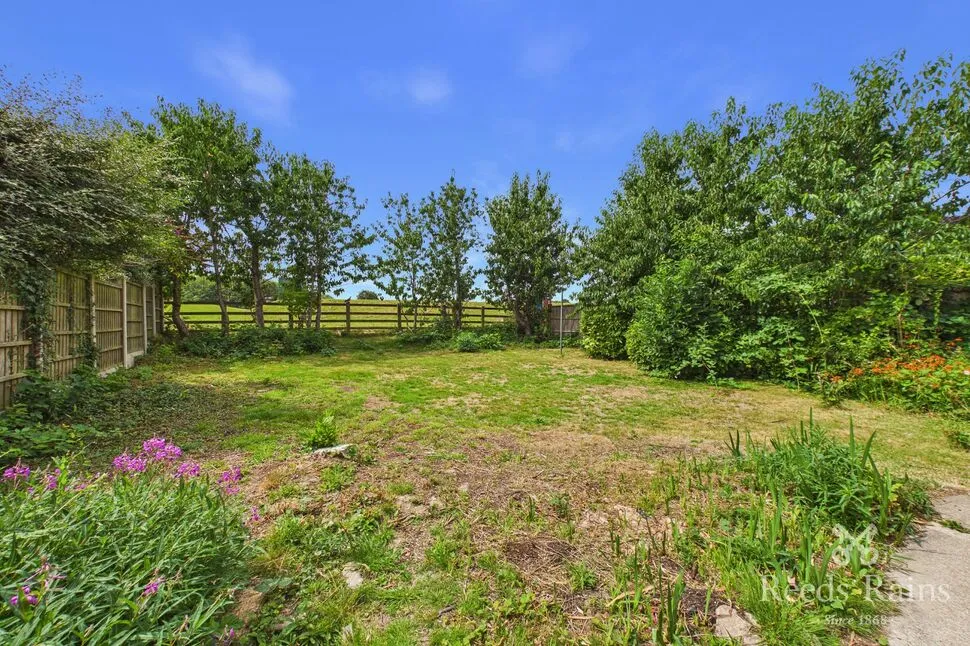 Wigan Road, Standish, WN6, photo 14