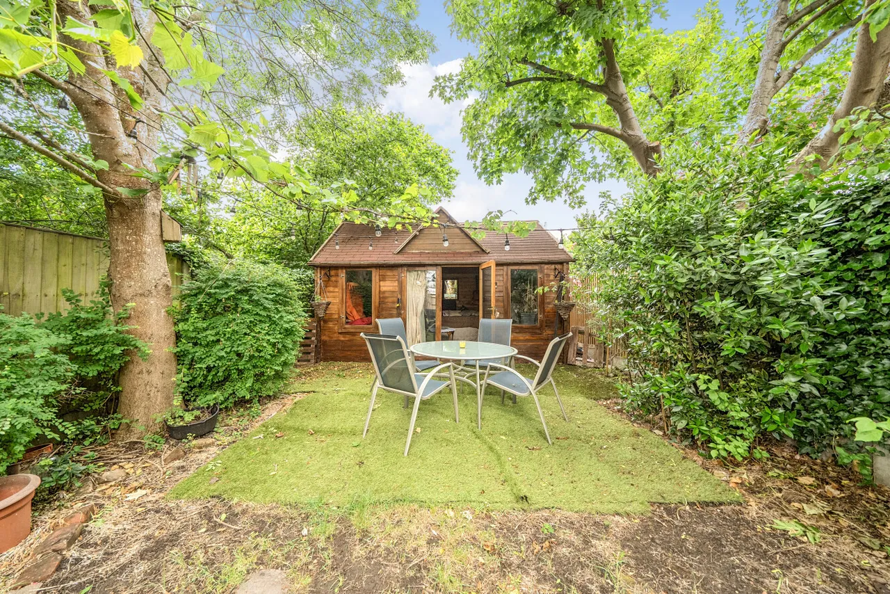 Whittington Road, Bowes Park, London, N22, photo 6