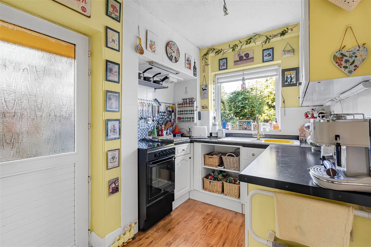 Rossendale Road, Caversham, RG4, photo 5