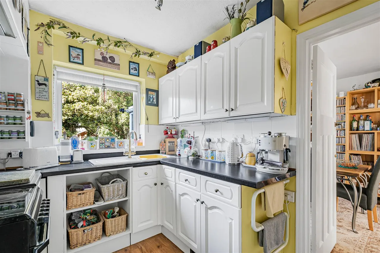 Rossendale Road, Caversham, RG4, photo 8