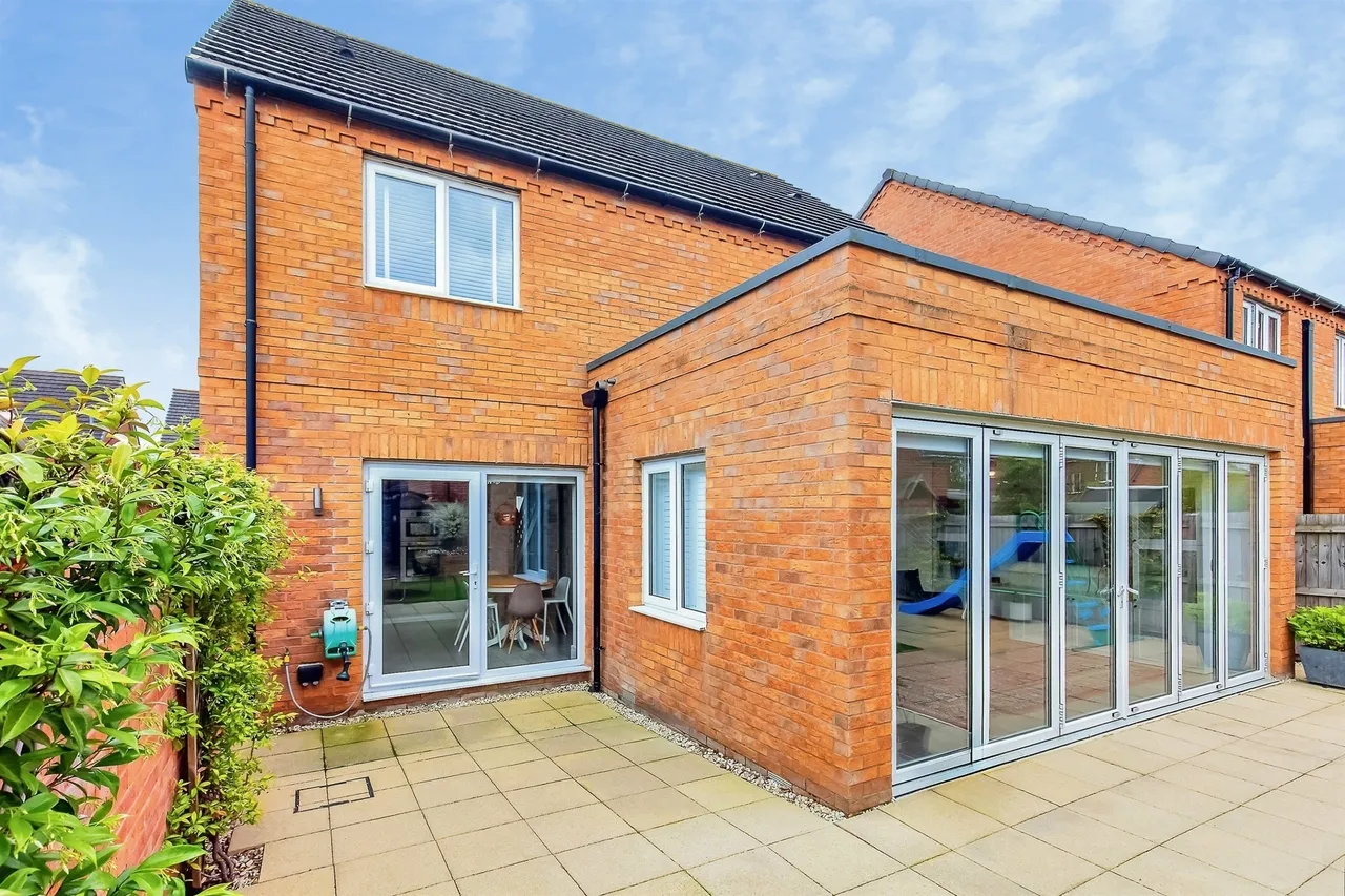 Angell Drive, Market Harborough, LE16, photo 19
