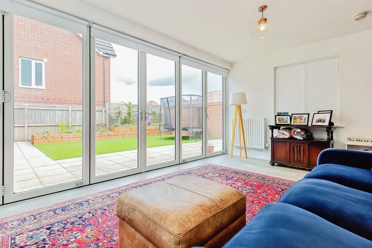 Angell Drive, Market Harborough, LE16, photo 3