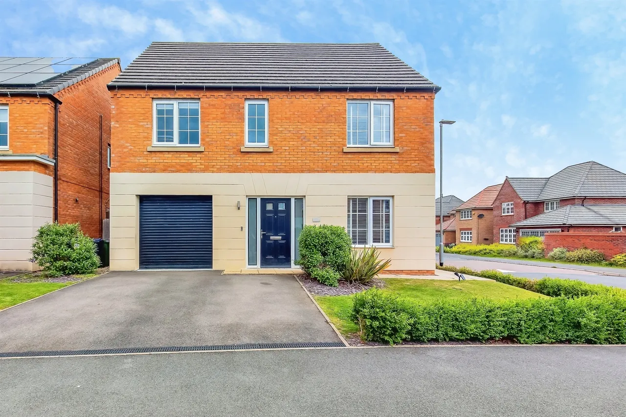 Angell Drive, Market Harborough, LE16, photo 21