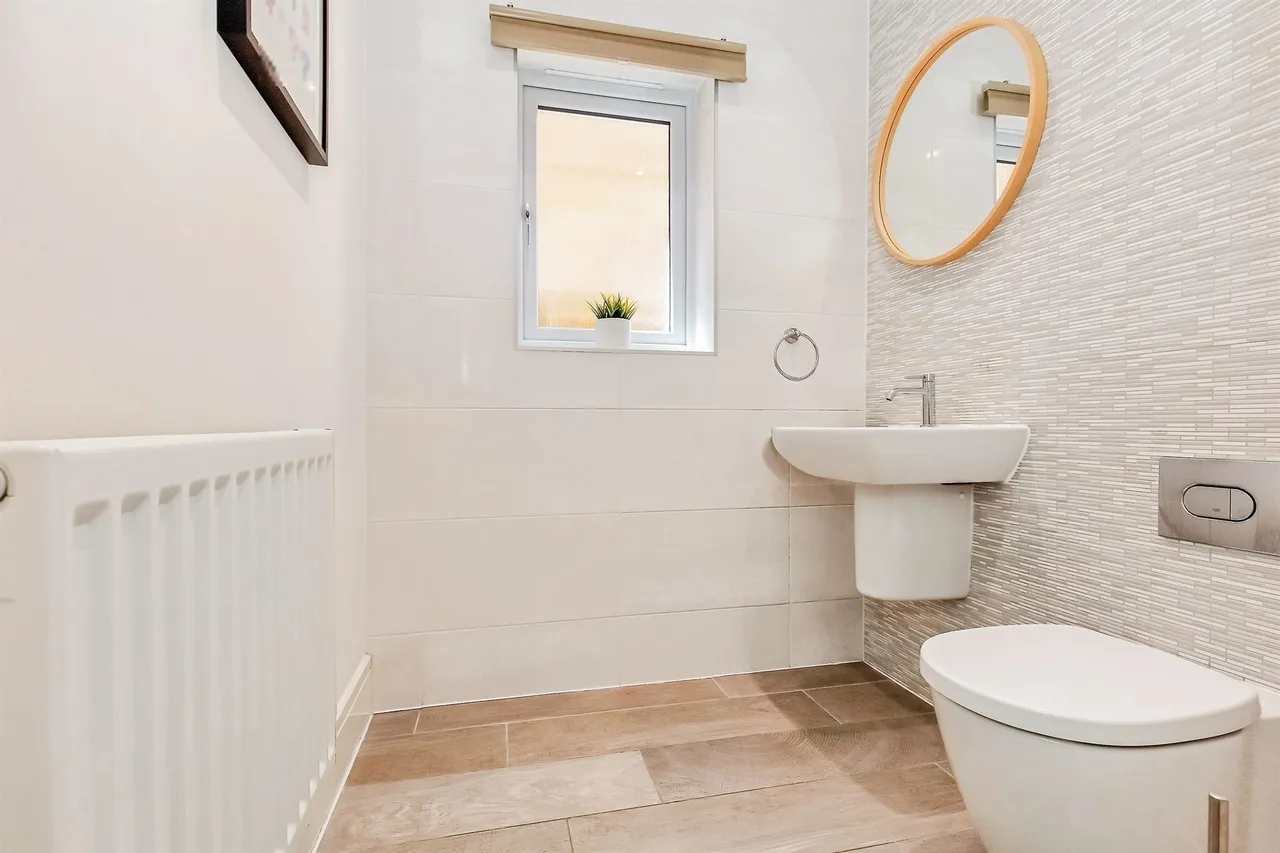 Angell Drive, Market Harborough, LE16, photo 14