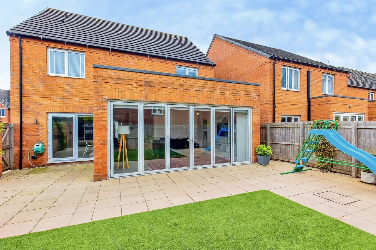 Angell Drive, Market Harborough, LE16, photo 20