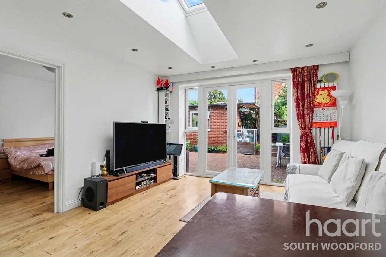 Mallards Road, Woodford Green, IG8, photo 5