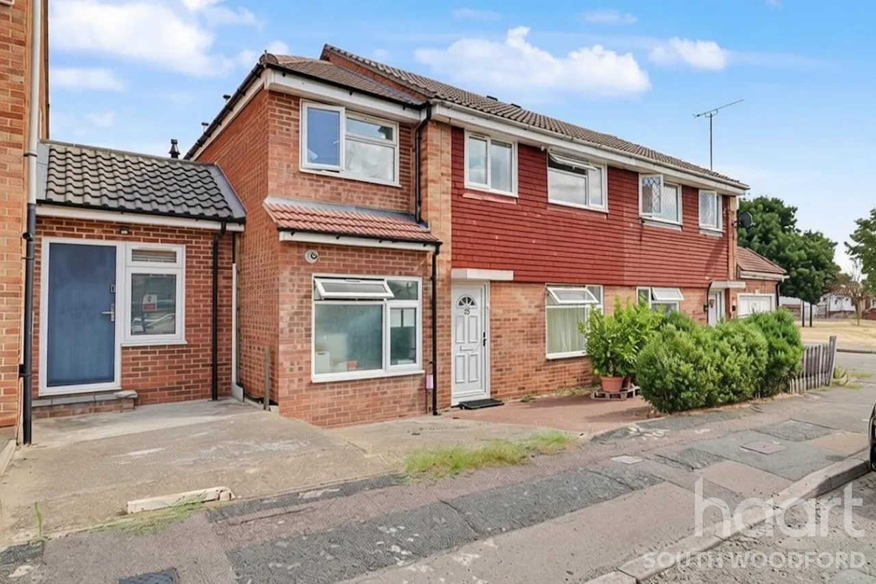5 bed house for sale, Mallards Road, Woodford Green, IG8