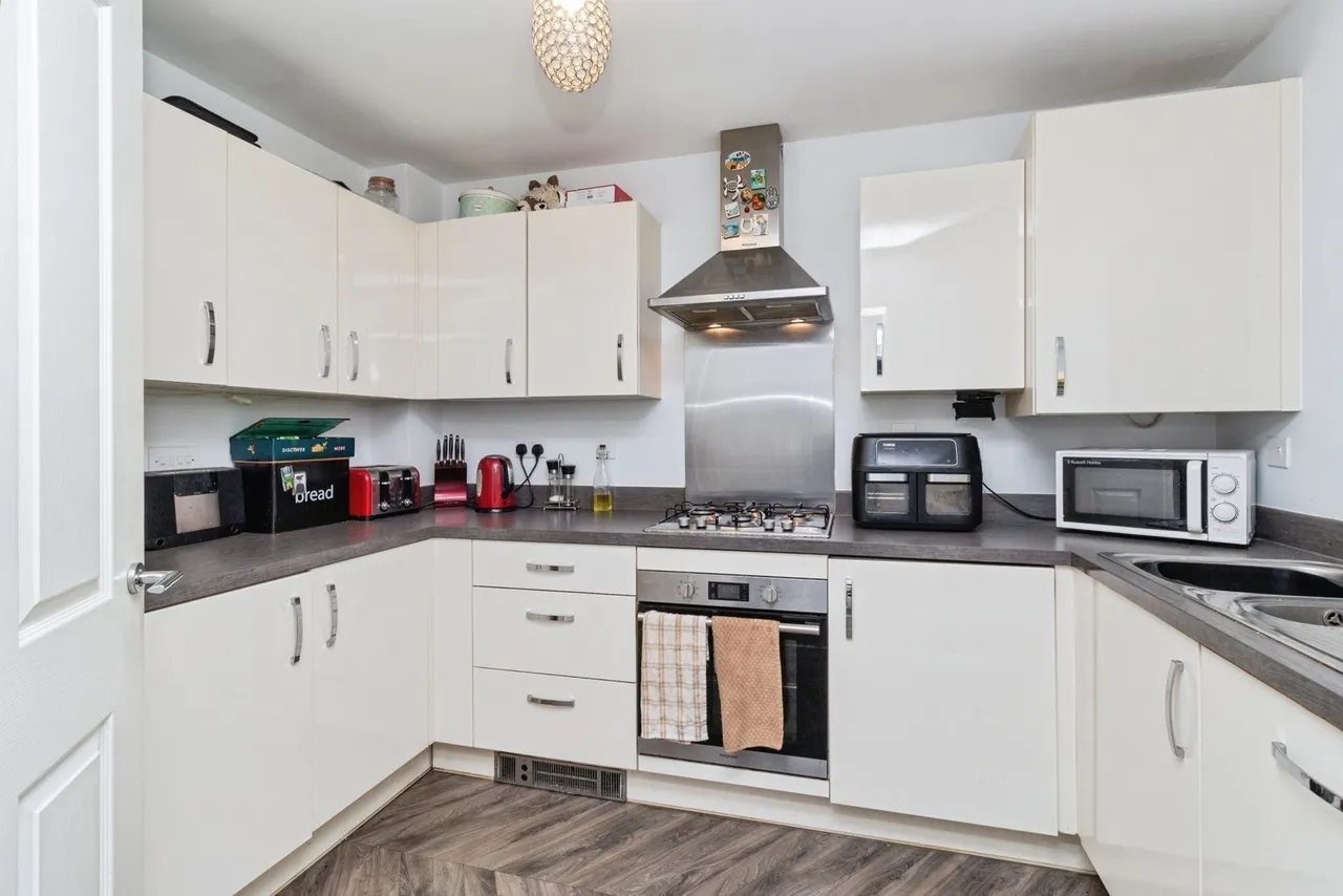 Manor Grove, Stafford, ST16, photo 3