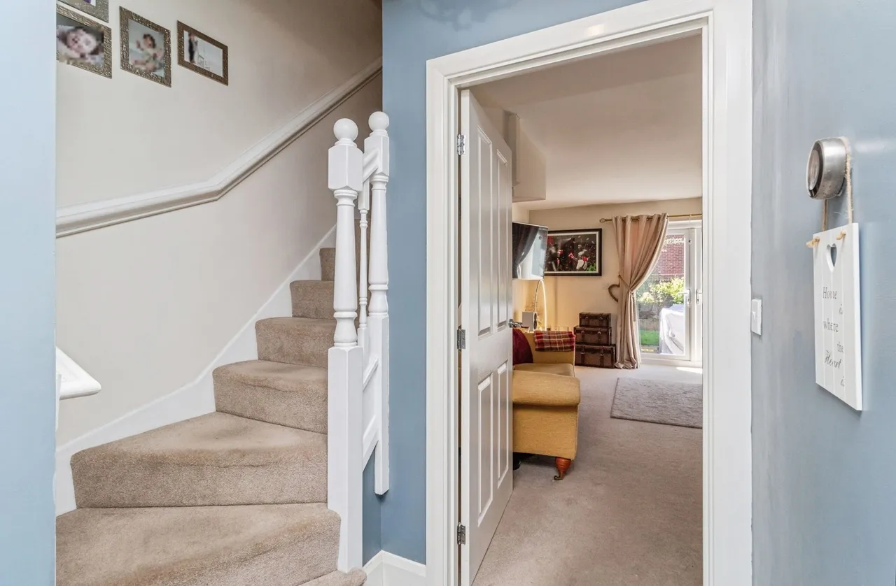 Manor Grove, Stafford, ST16, photo 2
