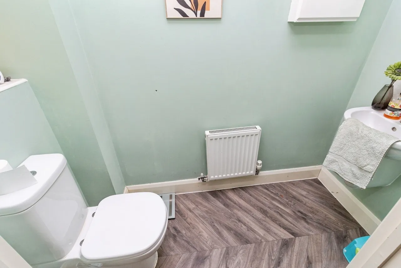 Manor Grove, Stafford, ST16, photo 8