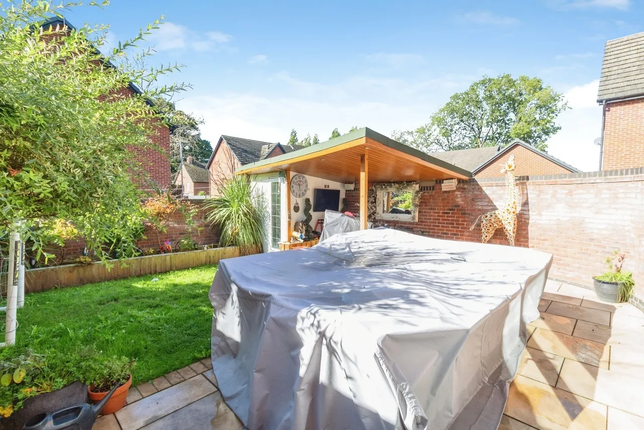 Manor Grove, Stafford, ST16, photo 16