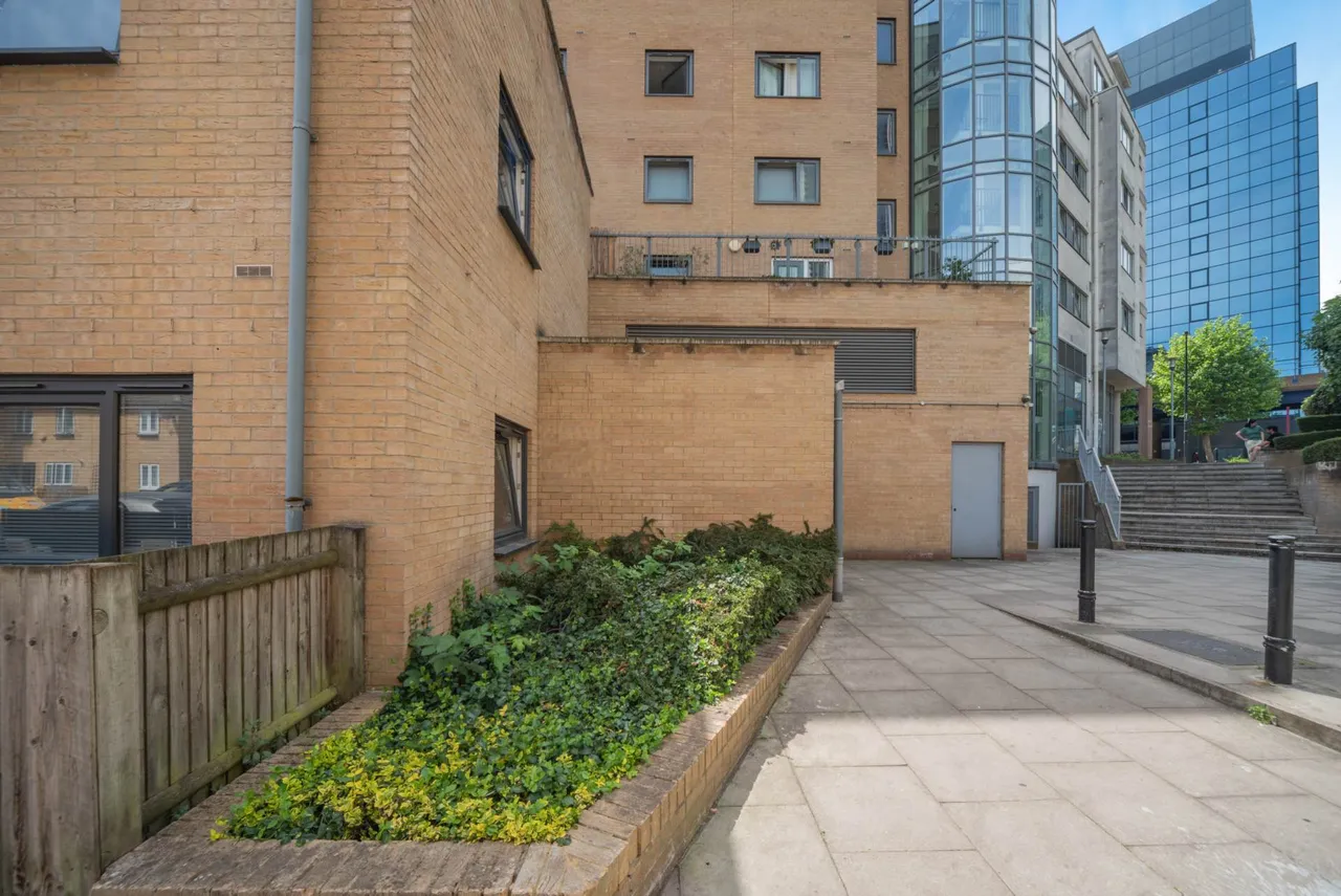 Roffey Street, South Quay, E14 3NH, photo 2