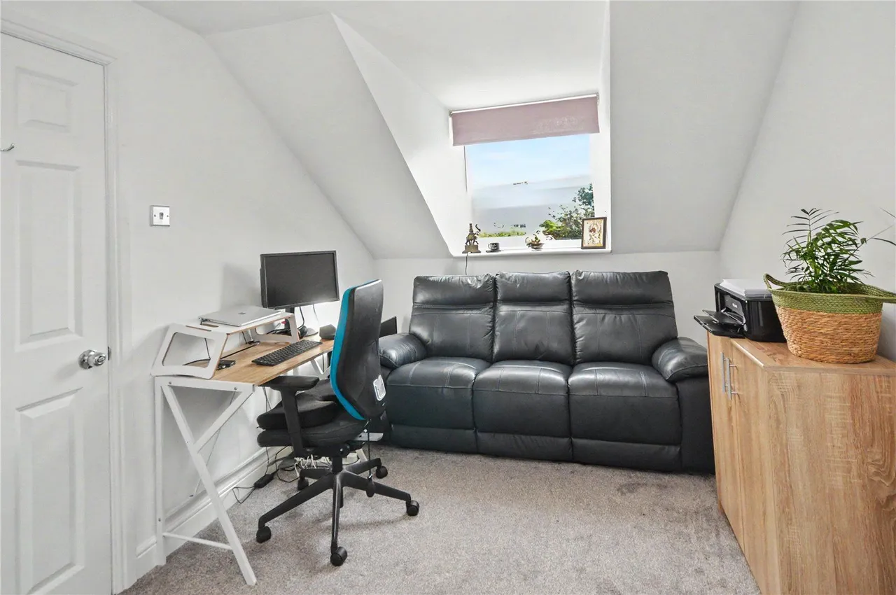 Markington Place, Leeds, LS10, photo 10