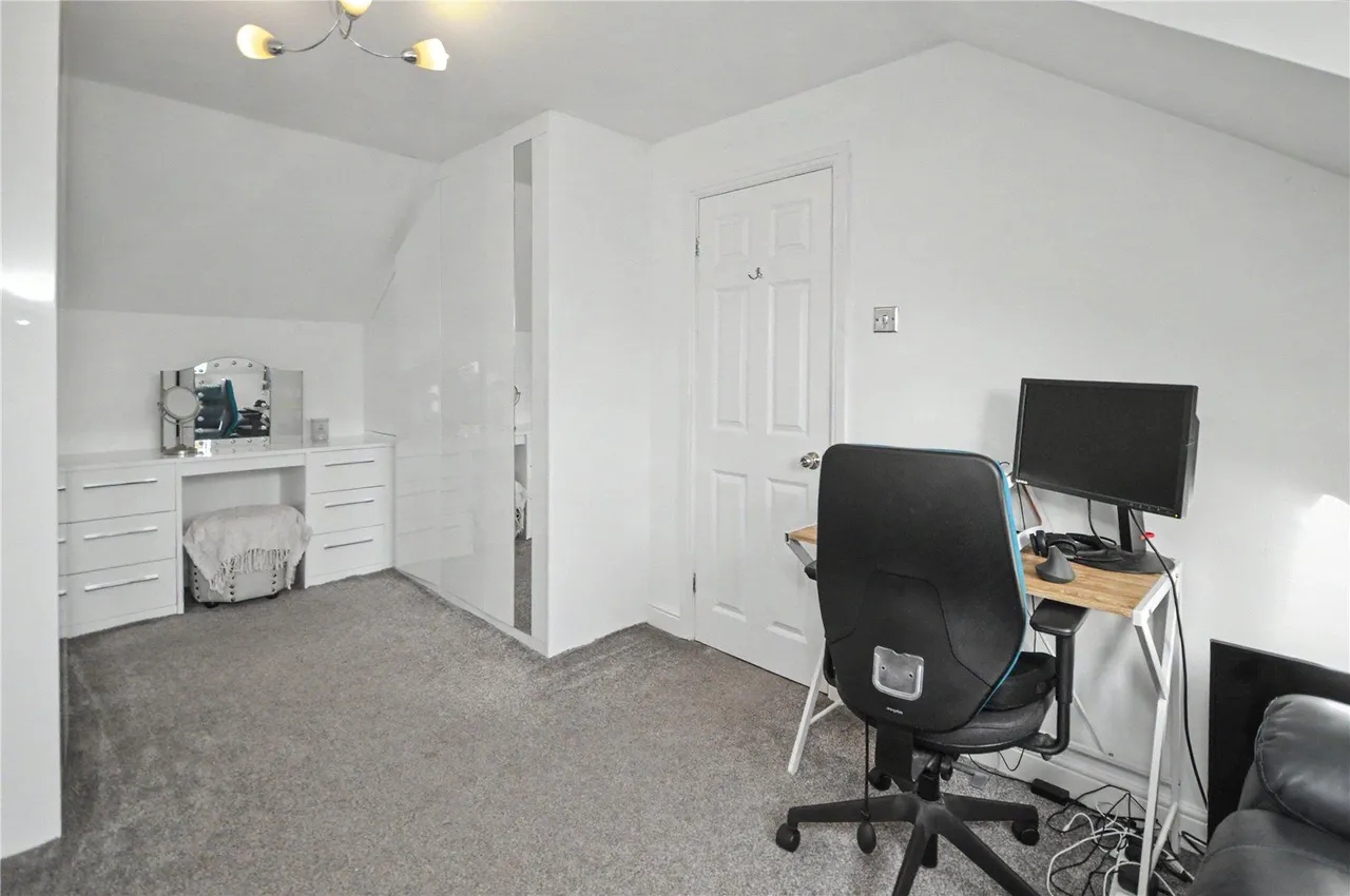 Markington Place, Leeds, LS10, photo 11