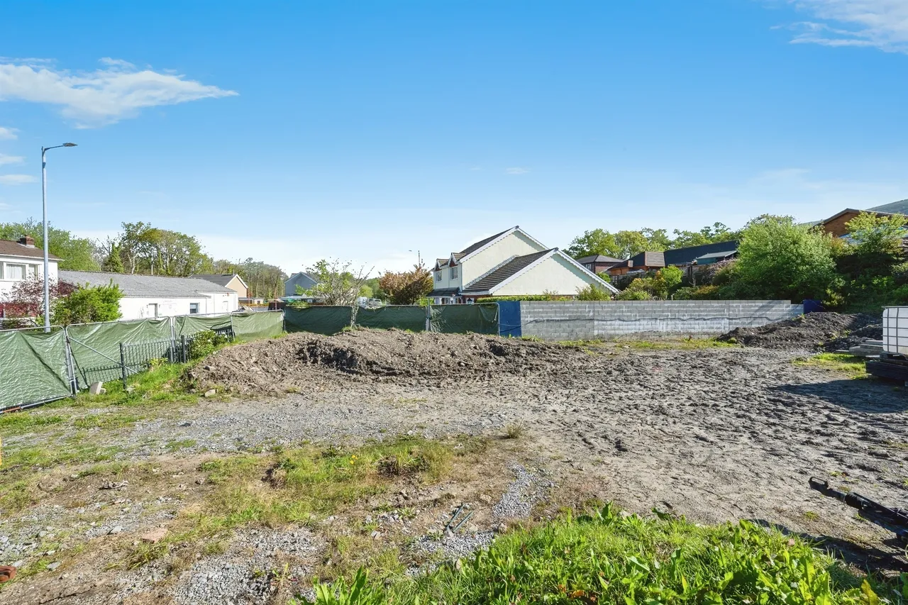 house for sale, Garbett Place, Neath, SA10